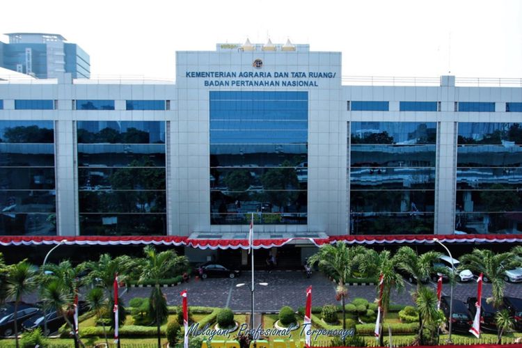 Gedung Kementerian Agraria dan Tata Ruang/BPN sebagai foto konteks layanan pertanahan