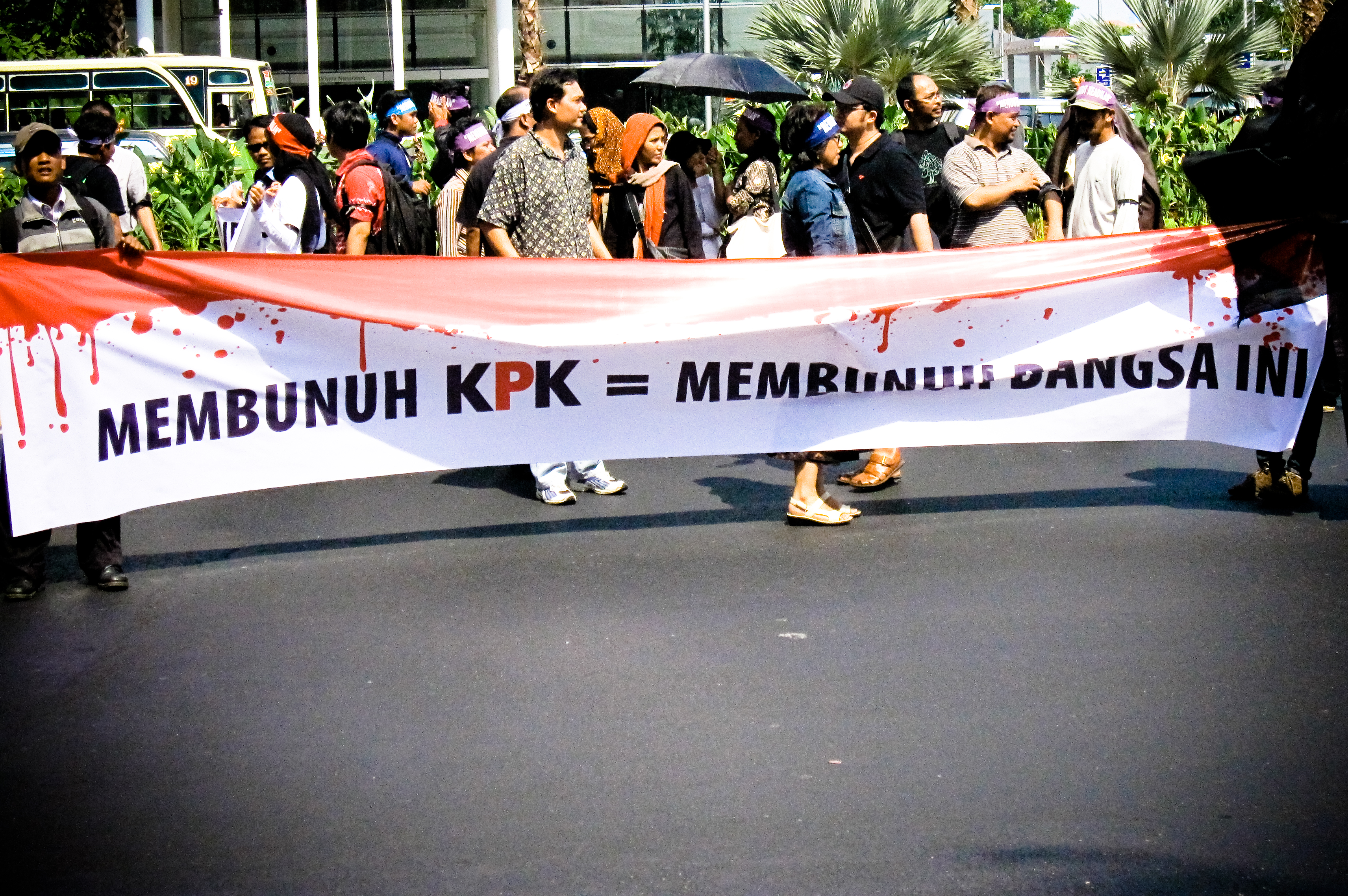 Aksi publik mendukung pemberantasan korupsi sebagai foto konteks liputan KPK