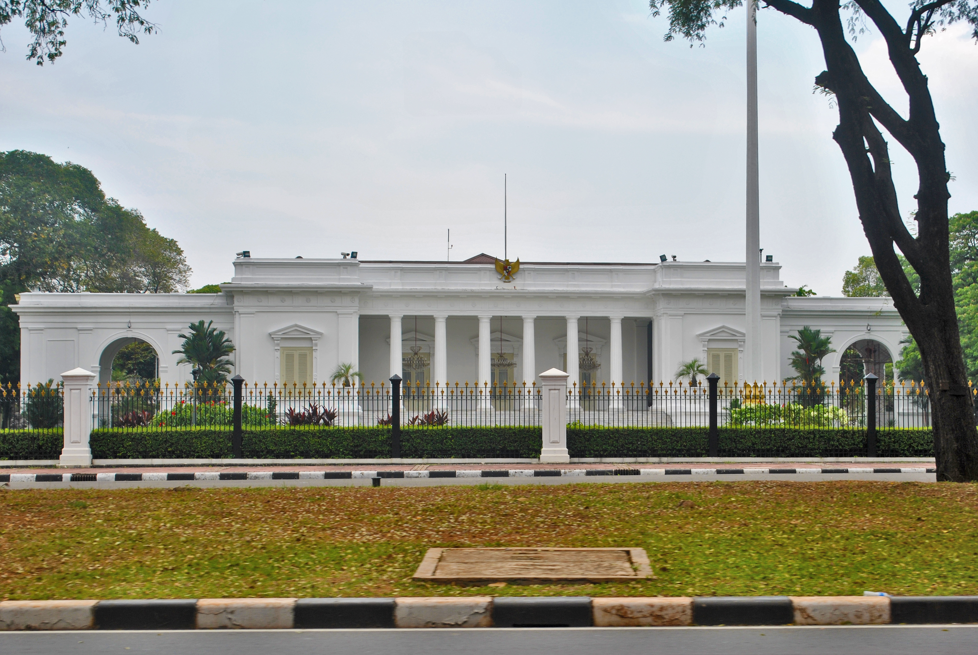 Foto konteks Istana Negara di Jakarta, lokasi pelantikan Kapolri dan Wakapolri pada 1 Oktober 2026