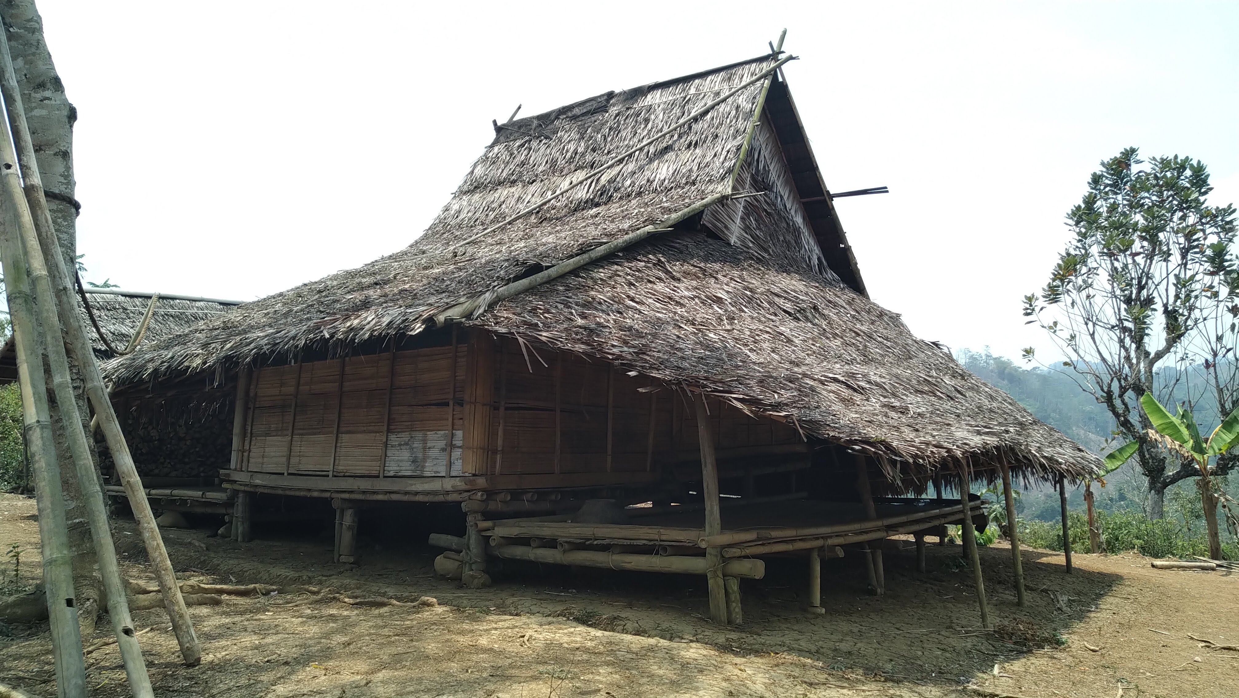 Rumah tradisional di permukiman masyarakat Baduy di Banten