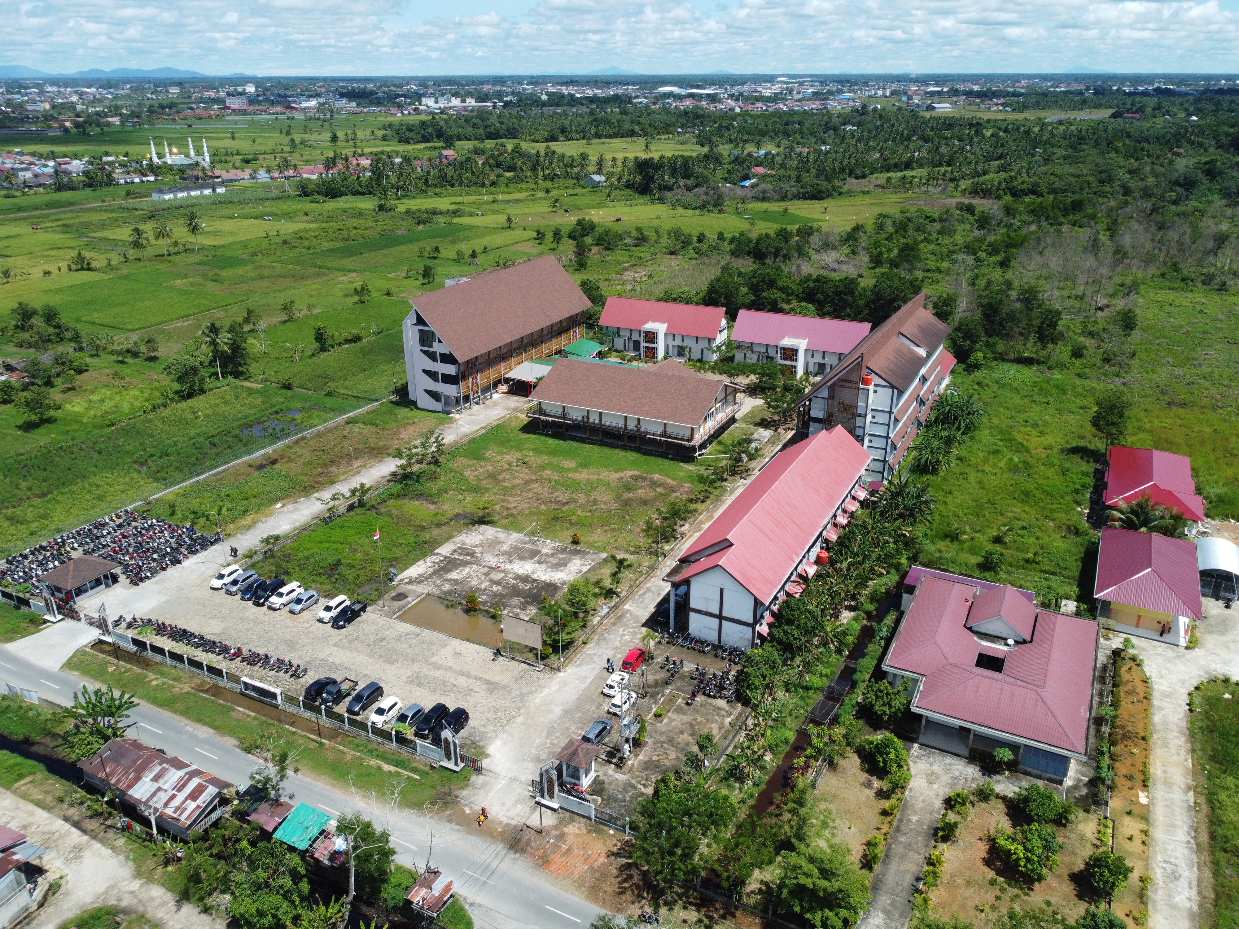 Pemandangan udara kawasan Pontianak, Kalimantan Barat