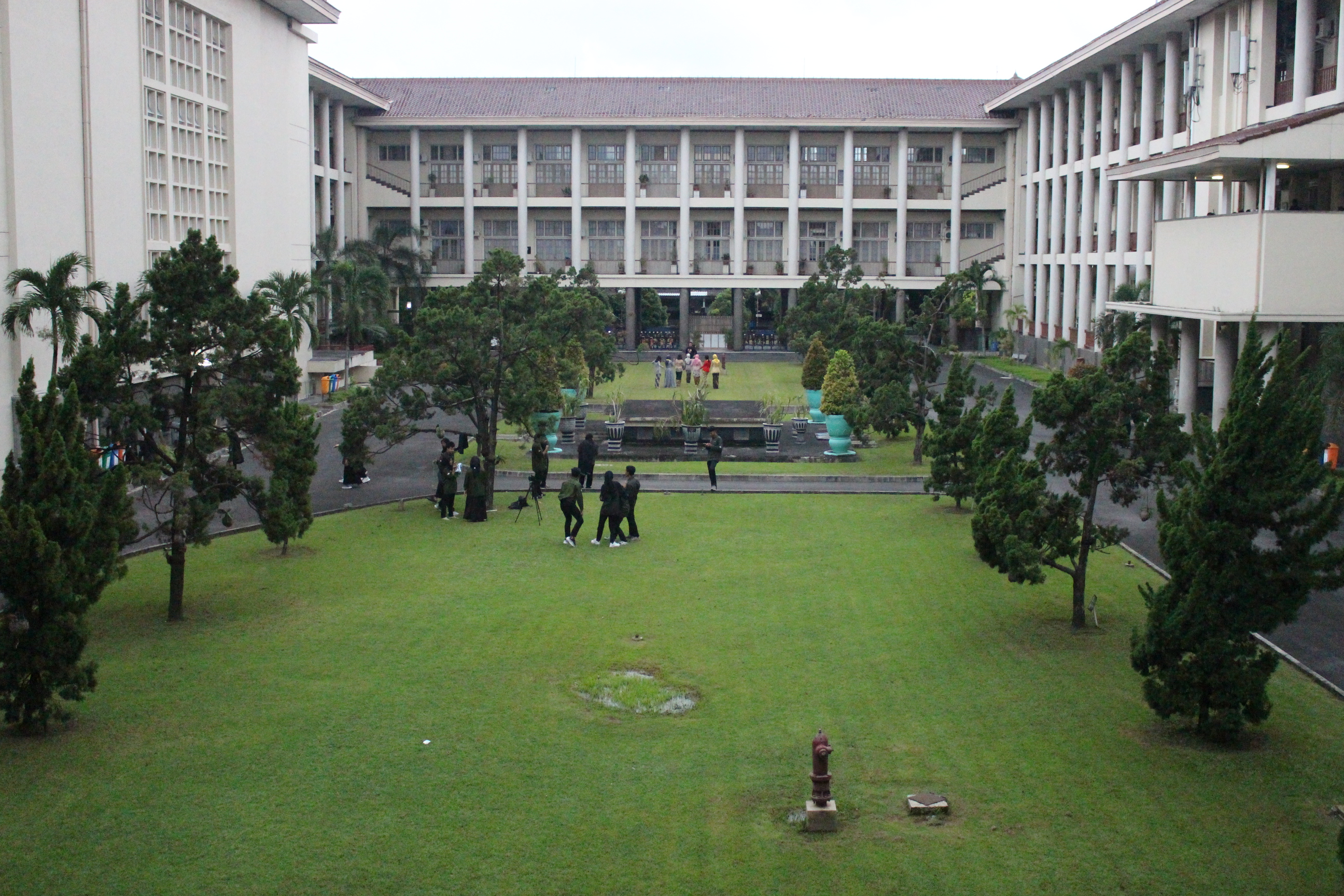 Gedung pusat Universitas Gadjah Mada di Yogyakarta